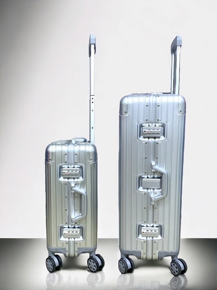 Aluminium 2-delige Kofferset - Handbagage en Grote koffer - 36L/90L - TSA slot - Silver Iron - 55 cm/75 cm