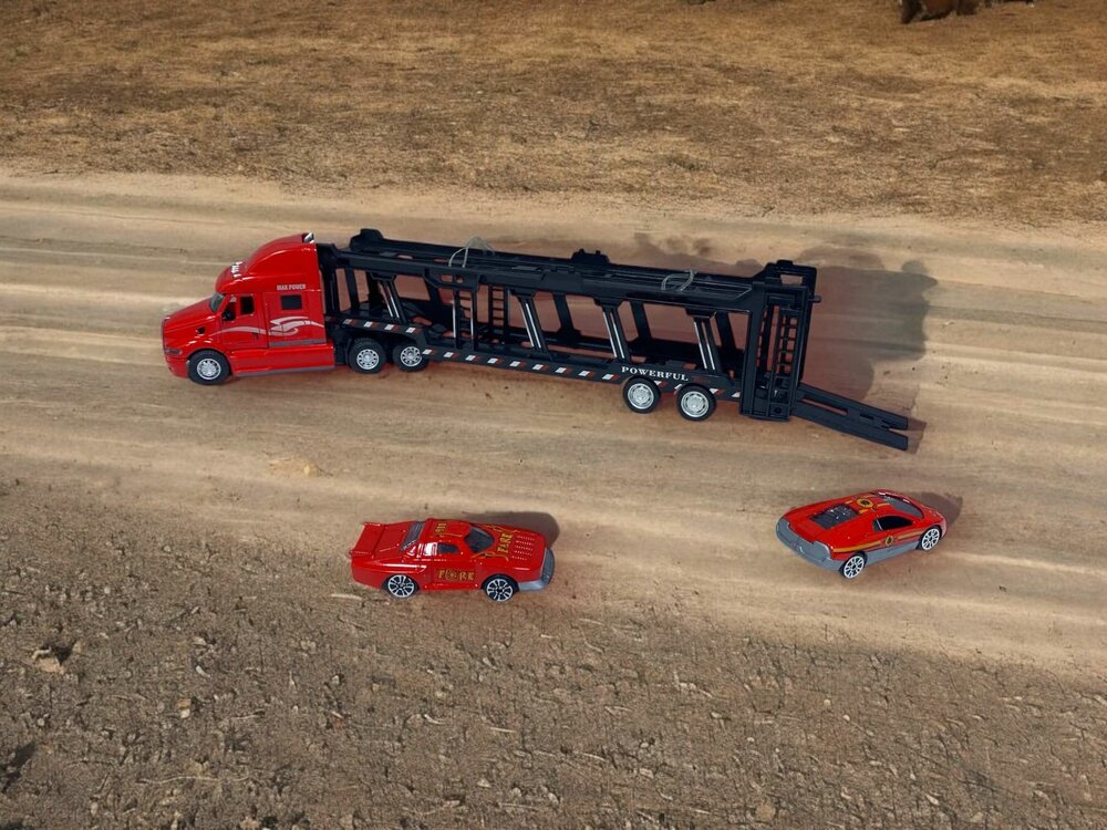 Vrachtwagen - DIE-CAST - autotransporter&nbsp;+ 2 mini auto's 3in1 - pull-back drive Truck R