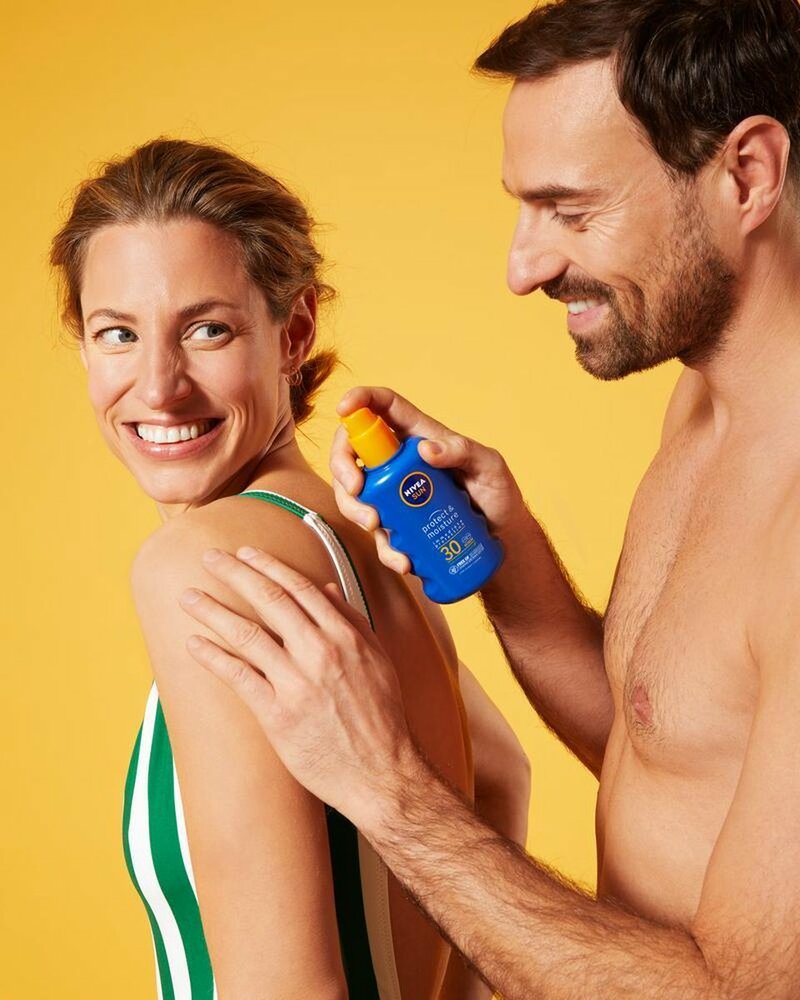 Nivea Sun SPF 30 sun protection for children waterproof (270 ml)