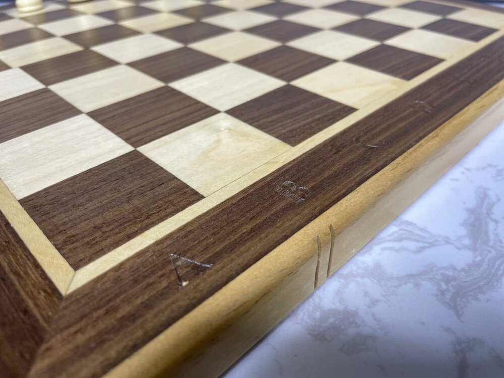 Wooden Chess Checkers set -  Luxe Magnetische 2-in-1 Schaak- en Dambord - Eikenhout - inklapbaar schaakbord
