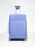 Groot koffer 65cm - tot 28kg - 4 spinner wielen lichtblauw -&nbsp;100% polypropyleen - editie 2025