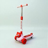 Koala Roze Kinderstep met 3 wielen - opvouwbaar - Kantelstep - Met Licht &amp; Muziek