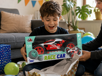 RC Race Buggy  - 1:10 - bestuurbare Sport Auto - Oplaadbaar - Red Racer