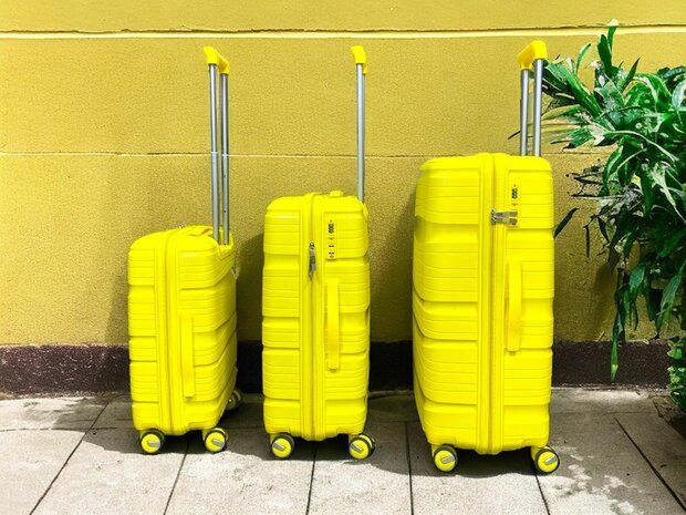 Luxury suitcase set 3 pieces 55cm+68cm+78cm yellow color