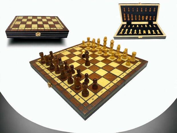 Chess board set - 44 x 44 cm - Wood - Magnetic - Foldable - 2 extra Queens