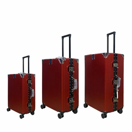 Suitcase set with hard shell, PC ABS aluminum 4 metal corners for protection red