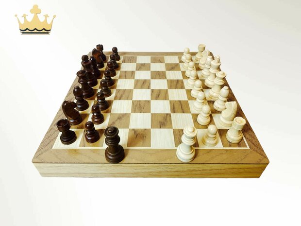 Chessboard - Wooden - 38x38cm - with modern conveniences such as a built-in storage drawer + 2 Extra Queens