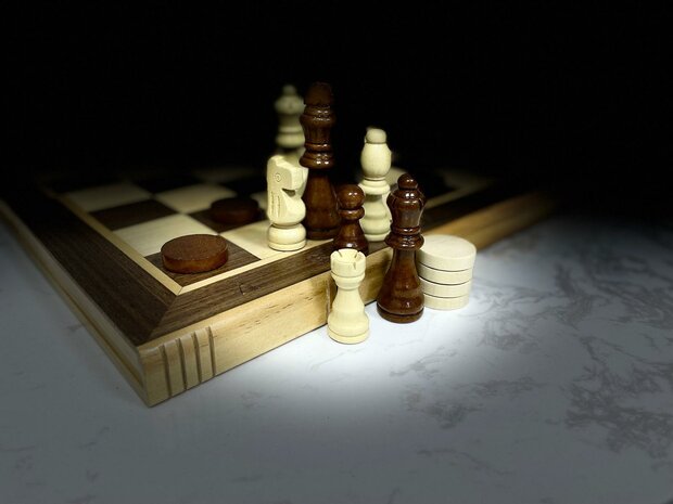 Wooden Chess Checkers Set - Luxury Magnetic 2-in-1 Chess and Checkers Board - Oak Wood - Folding Chessboard